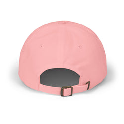 Collection of Gorra bordada Edgy Chique: gorra moderna y chic para el día a día in a gallery layout